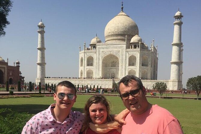 Private 4Days Taj Mahal Tour from NewYork Including Visa & Flight - The Journey Starts at Newark
