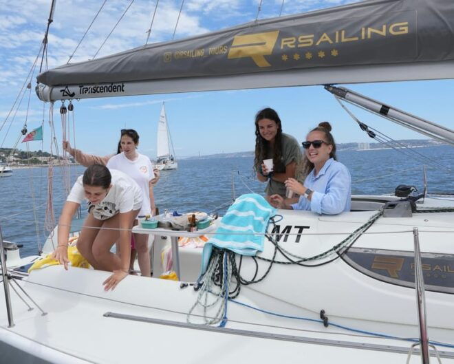 Private 4Hours Swimming Party on Sailboat in Lisbon - Landmarks and History