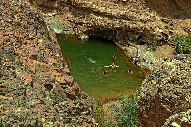 Private 4x4 Desert Drive, Wadi Shawaka Pool Visit With Lunch Box - Cancellation Policy