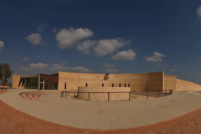 Private 4x4 Mleiha Desert Overnight Camping, Stargazing With BBQ Dinner - Dress Code and Precautions