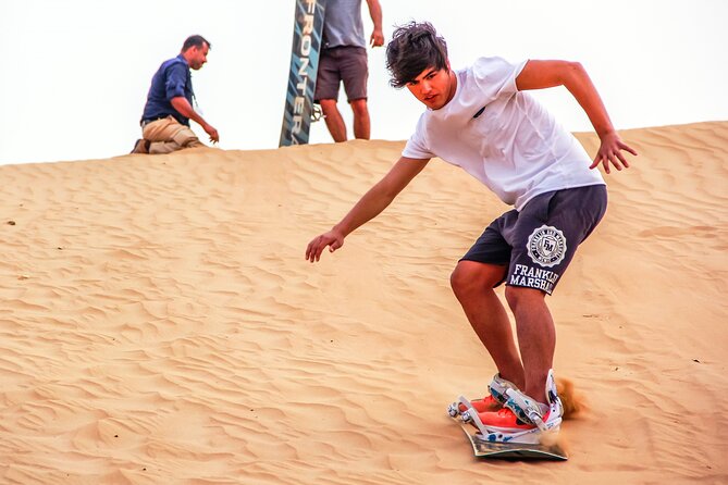 Private 4x4 Sunset Desert Drive With Wildlife Experience - Sandboarding Tips and Instructions From a Guide