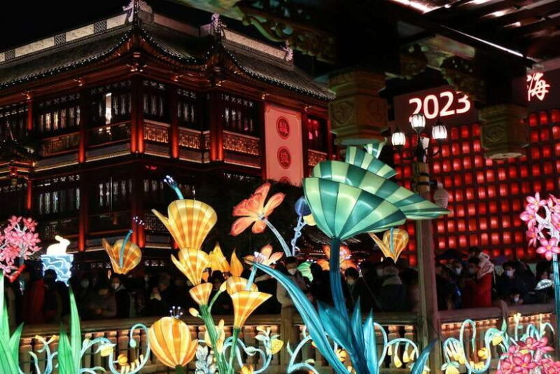 Private 5-Day Tour of Shanghai, Hangzhou, Wuzhen and Suzhou - Hangzhou: West Lake and Sacred Peaks