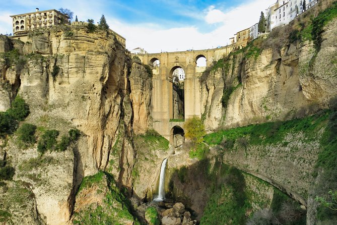 Private 5 Days in Malaga - Private Tours and Arrival and Departure Transfer - Free Cancellation up to 24 Hours Before