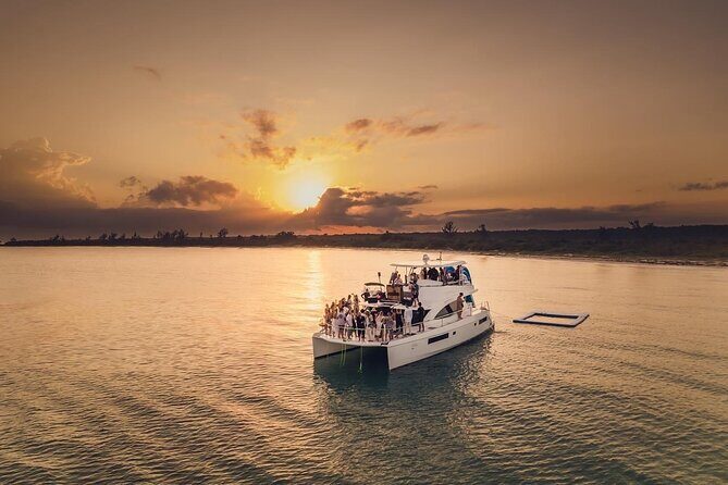 Private 51' Leopard boat Punta Mita  Chef & Open Bar Included - Authentic Insights from Reviewers