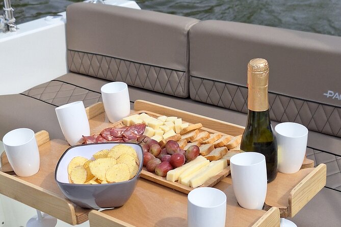 Private 6 Bridges Cruise With Tapas and Port Wine - Meeting and Pickup Instructions