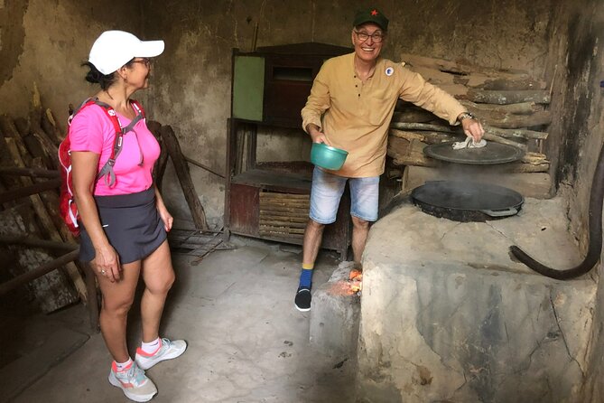 Private 6-Hour Cu Chi Ben Dinh Tunnels Tour - Questions