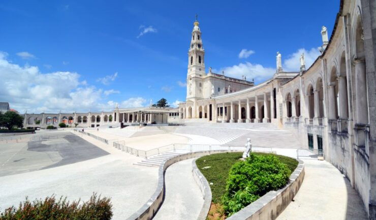 Private 6-Hour Tour of Fatima From Porto With Hotel Pick up - Booking Information