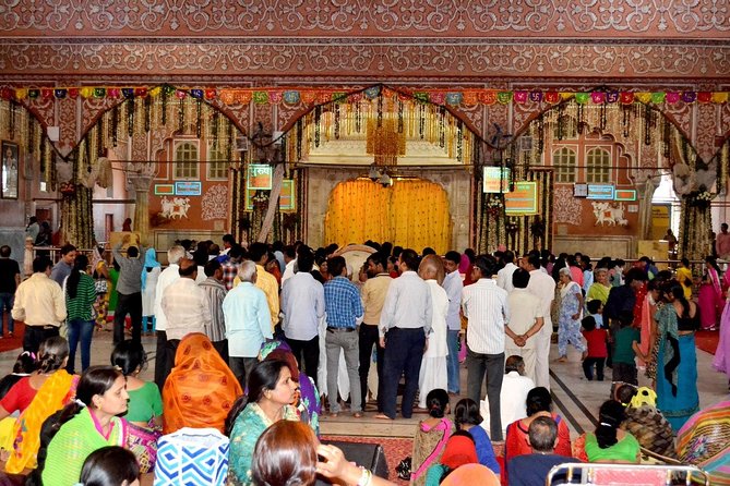 Private 6 Hours: Jaipur Temples Tour - Tour Inclusions