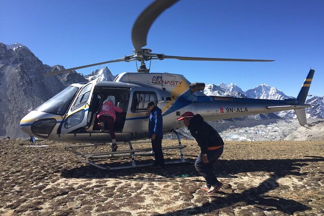 Private 7-day Everest Base Camp Helicopter Trek - Safety and Medical Considerations