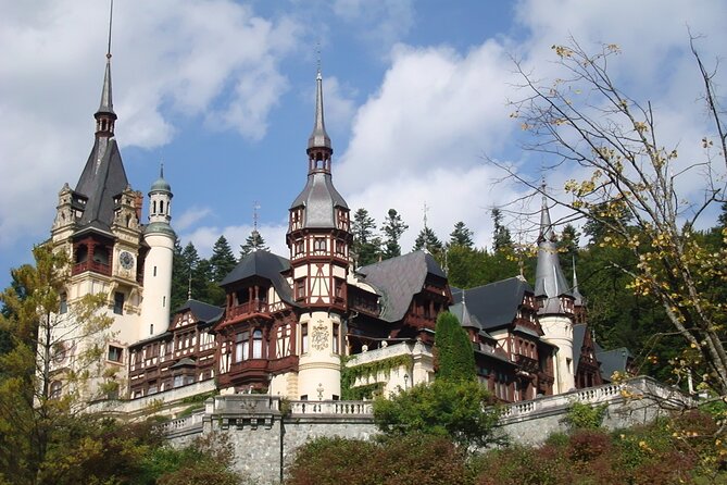 Private 7-Day Tour in Transylvania, Maramures and Bucovina From Bucharest - Meals and Dining Options