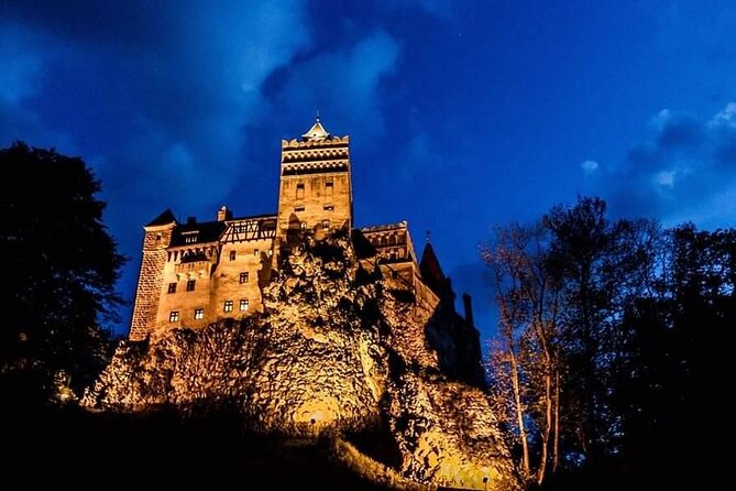 Private 7-Day Tour in Transylvania, Maramures and Bucovina From Bucharest - Tour Guide and Commentary