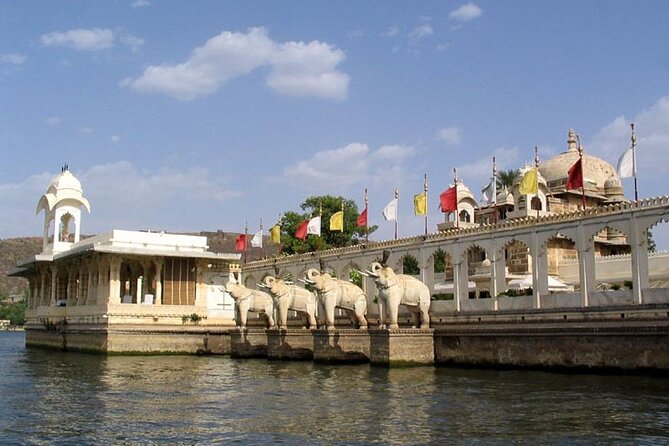 Private 7 Day Tour of Udaipur Chittorgarh Pushkar and Jaipur - Pickup Options and Information