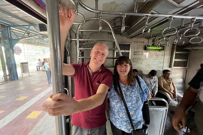 Private 7-Hour Mumbai Sightseeing + Dharavi Slum Tour - Pickup Information