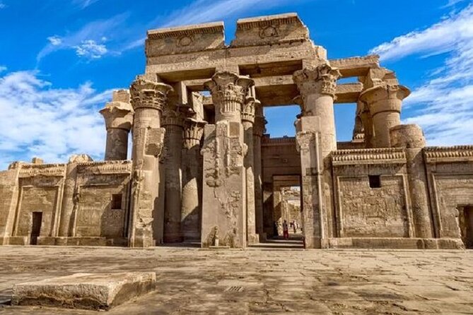 Private 8-Days Egypt Itinerary Cairo Nile Cruise and Hurghada - Day 1: Arrival in Cairo