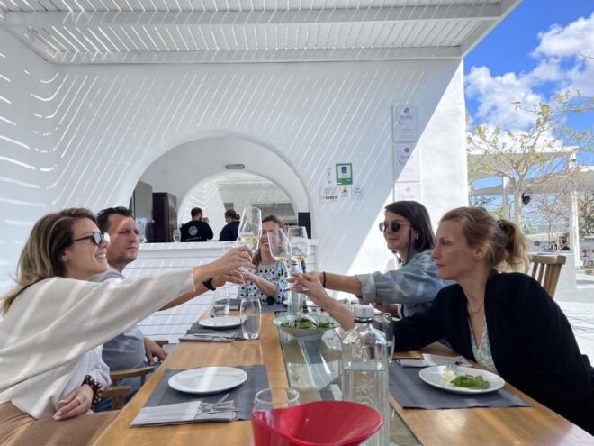 Private 8-Hour Sightseeing Tour With Wine Tasting and Lunch - Tour Itinerary