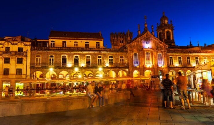 Private 8-Hour Tour to Braga and Guimaraes From Porto - Multilingual Live Commentary and Accessibility