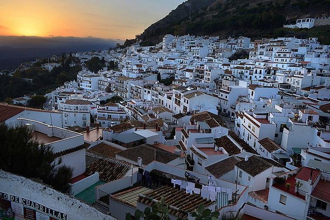Private 8-Hour Tour to Mijas Marbella and Puerto Banús From Malaga - Tour Details