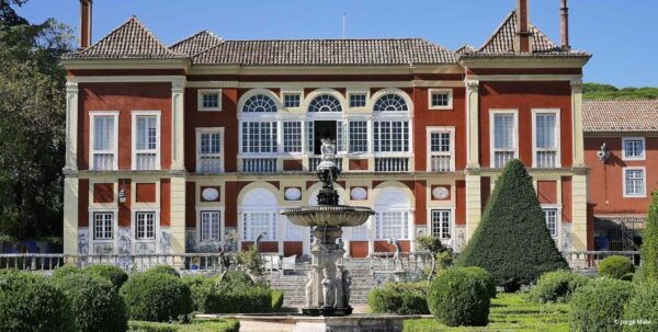 Private 9 Hours Tour of Palaces, Monasteries, and Churches. - Frequently Asked Questions