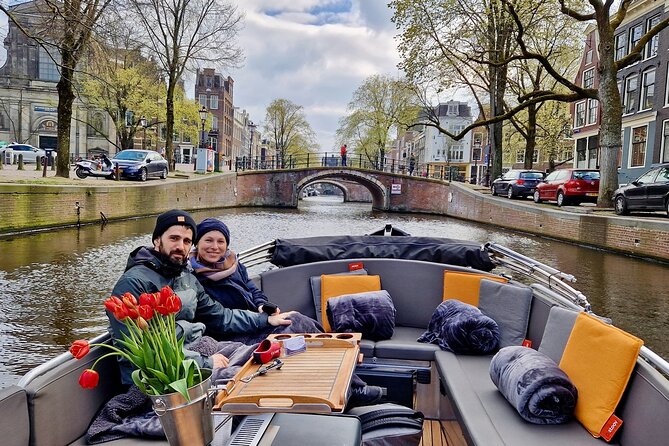 Private 90 Minute Amsterdam Canal Belt Exploration Cruise - Reviews