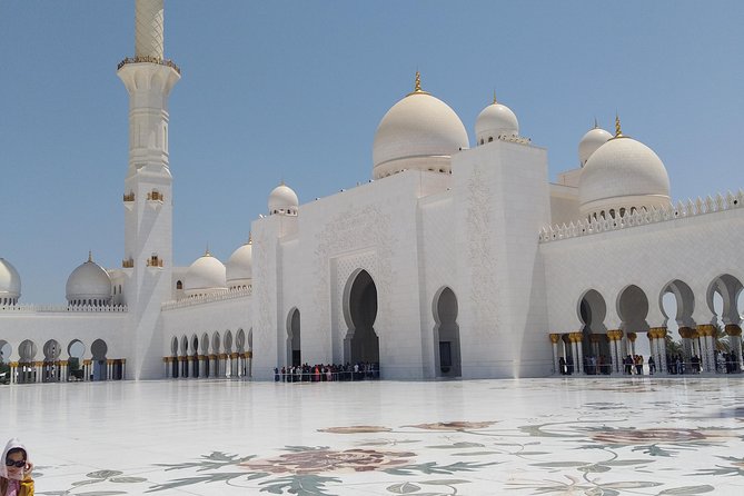 Private Abu Dhabi 8 Hours Tour With Professional Driver - Customer Reviews and Testimonials