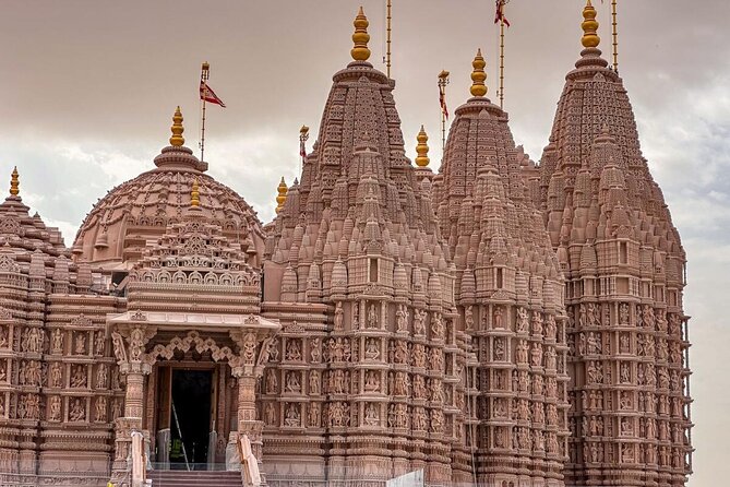 Private Abu Dhabi City Tour With Hindu Temple Visit - Good To Know