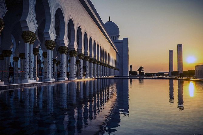 Private Abu Dhabi Sheikh Zayed Mosque With Louver Museum & Emirates Place Tea - Hotel Pickup