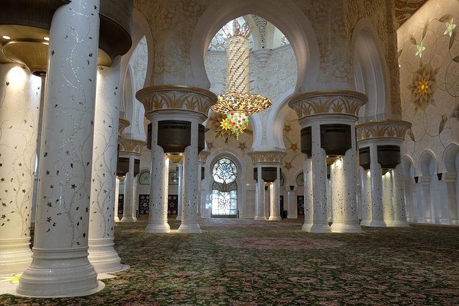 Private Abu Dhabi Sheikh Zayed Mosque With Louver Museum & Emirates Place Tea - Refund Policy