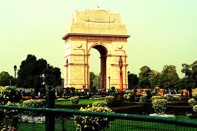 Private Ac Car Transfer -Delhi Airport or Any Hotel to Agra Hotel - Operating Hours