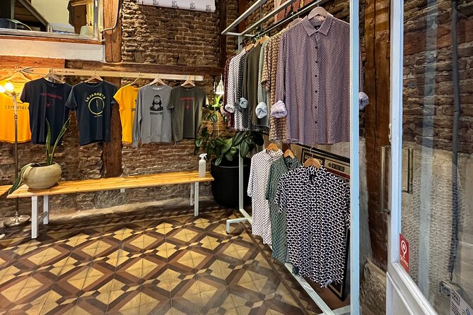 Private Activity With a Shopping Professional in Madrid - Insight Into Madrids Shopping Culture and Hidden Gems