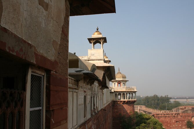 Private Agra Local Sightseeing Tour With Sunrise View of Tajmahal - Important Information