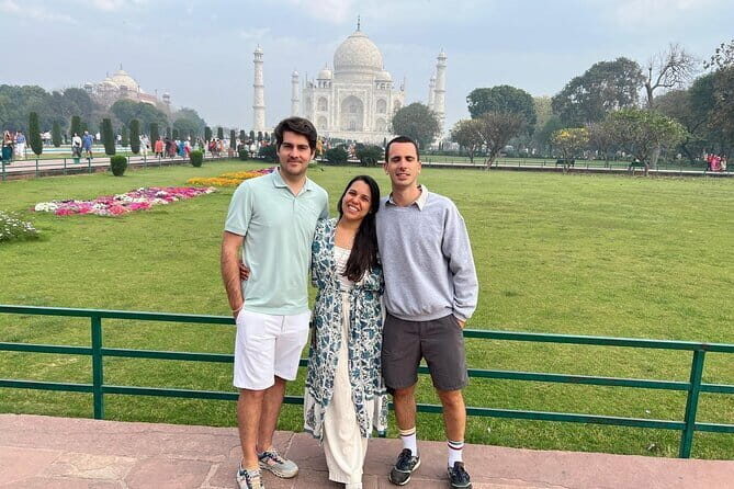 Private Agra Tour to TajMahal from Delhi by Car - Seamless Door-to-Door Service in a Private A/C Car