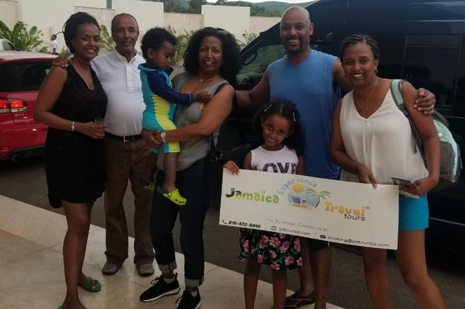 Private Airport Round Trip Transfer From Montego Bay Airport to Ocho Rios - Cancellation and Reviews