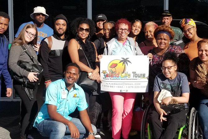 Private Airport Round Trip Transfer To Montego Bay Hotels - Pickup and Drop-off Details