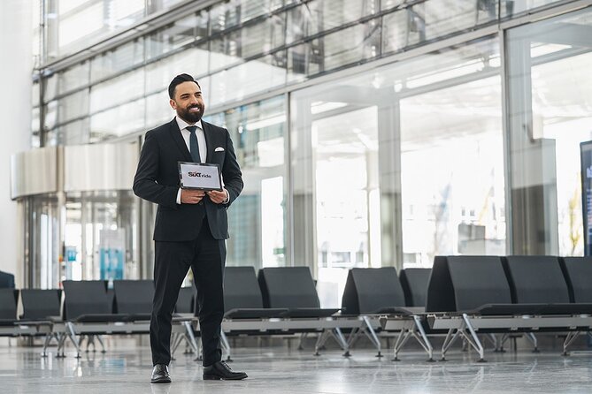 Private Airport Transfer Barcelona - Pickup Details