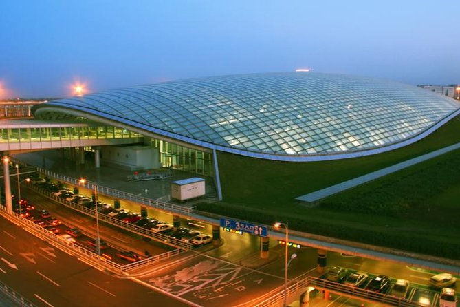 Private Airport Transfer: Beijing Airport to Beijing Hotel - Accessibility and Participation
