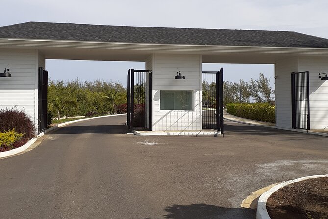 Private Airport Transfer Excellence Oyster Bay - What To Expect During Transfer