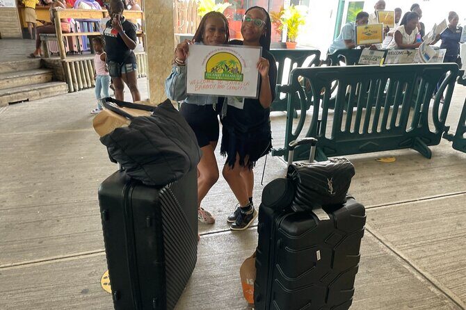 Private Airport Transfer from MBJ to Ocean Eden Bay - The Ride: A Closer Look