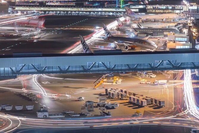 Private Airport Transfer From Narita Airport to Tokyo - Proximity to Public Transportation