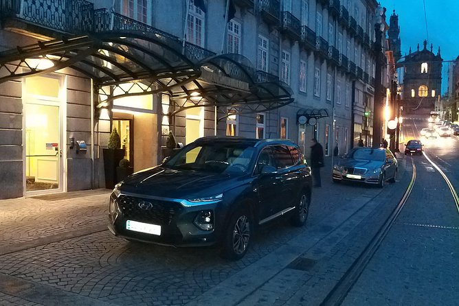 Private Airport Transfer From Porto to the Airport - Duration and Services