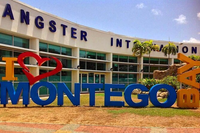 Private Airport Transfer Hotels in Montegobay - Top Hotels for Transfer Services