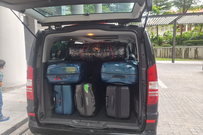 Private Airport Transfer in Singapore - Meeting and Pickup