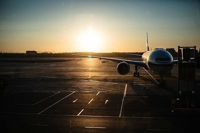 Private Airport Transfer Service: Between PEK Airport and Hotel - What to Expect on the Day