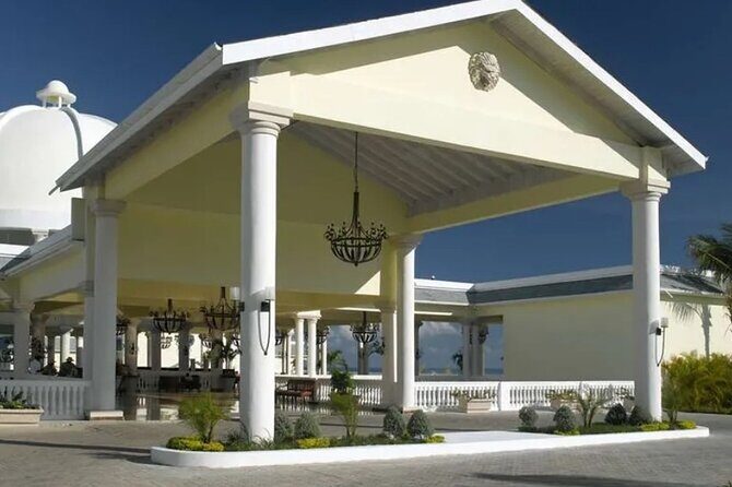 Private Airport Transfer To And From Grand Palladium - Good To Know