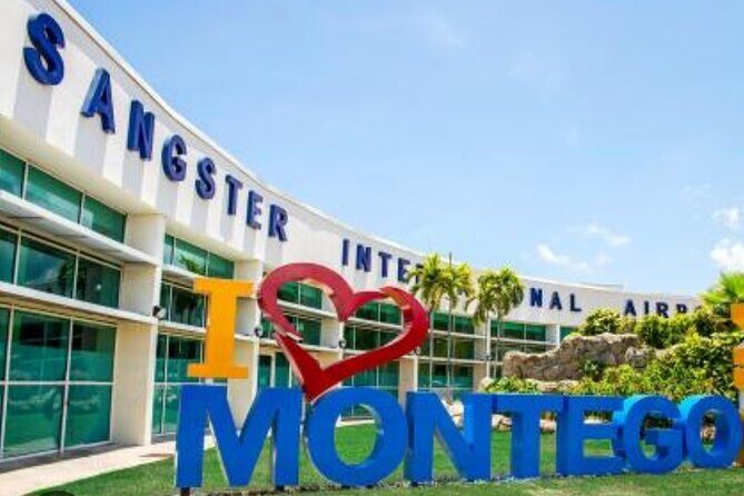 Private Airport Transfer To And From Grand Palladium - Value for Money