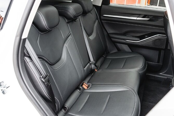Private Airport Transfer to Brisbane Airport (Bne) From North Gold Coast 1-4 Pax - Meeting and Pickup