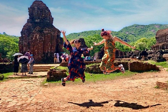 Private Airport Transfer to Da Nang Center - Date and Travelers