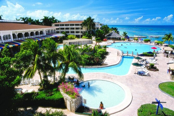 Private Airport Transfer to Holiday Inn Resort - Pricing and Booking Details