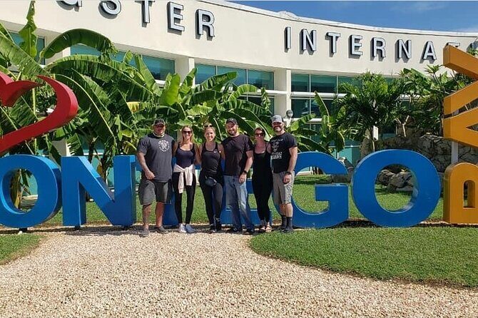 ***PRIVATE Airport Transfer to HOTELS in around RUNAWAY BAY*** - Good To Know