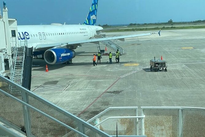 Private Airport Transfer to Hotels & Resorts in Montego Bay - Pre-booking Transfers