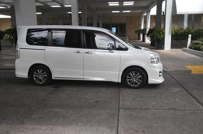 Private Airport Transfer to Negril Roundtrip - Who Will Benefit Most?